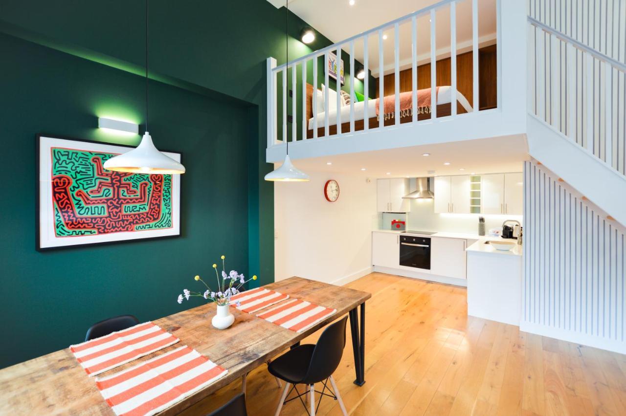 Spacious West Hampstead Apartment With Mezzanine Bedroom By Concept Apartments London Exterior photo